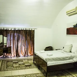 Apartament Travel, Budapesta